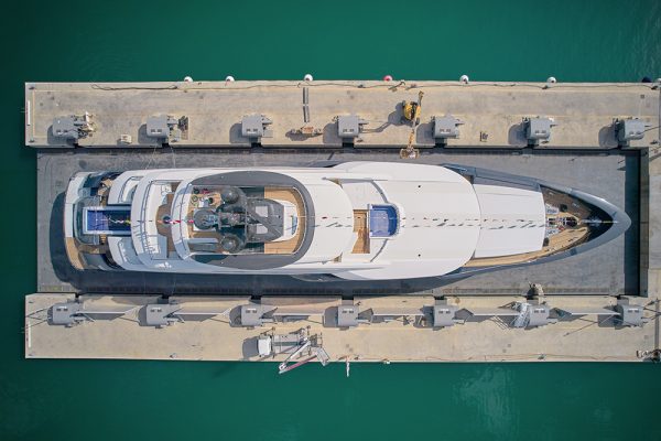 Monaco Yacht Show 2021：摩纳哥游艇展上的豪华游艇
