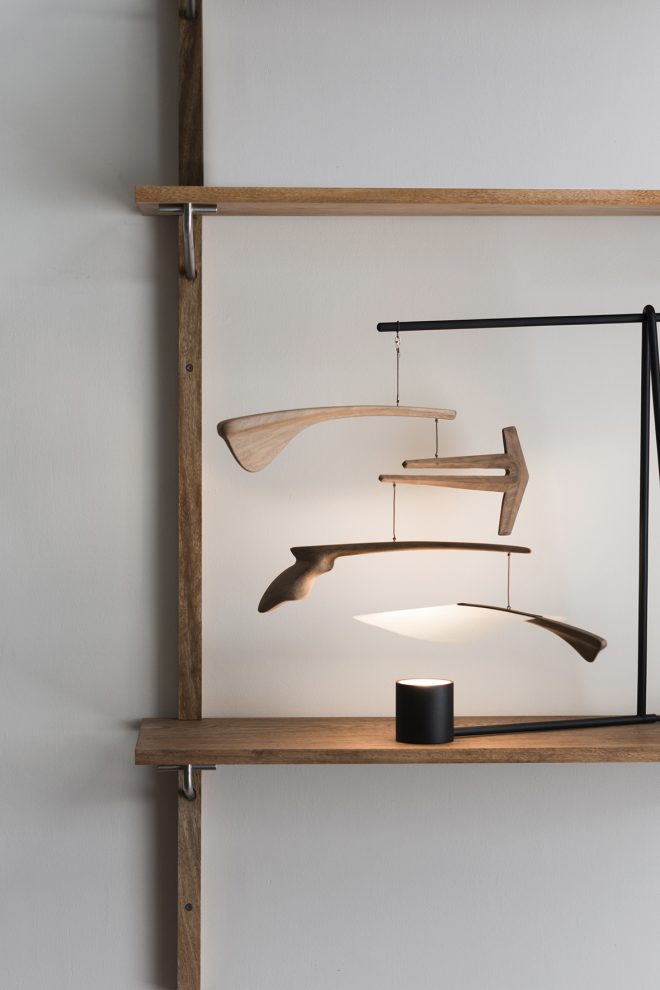 Óseo 照明是二合一的：动能雕塑 + 灯光