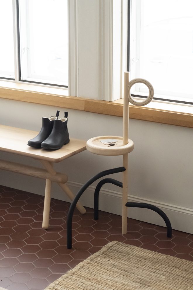 由 Michael Yarinsky 为 Made by Choice 设计的 Sieni 系列家具
