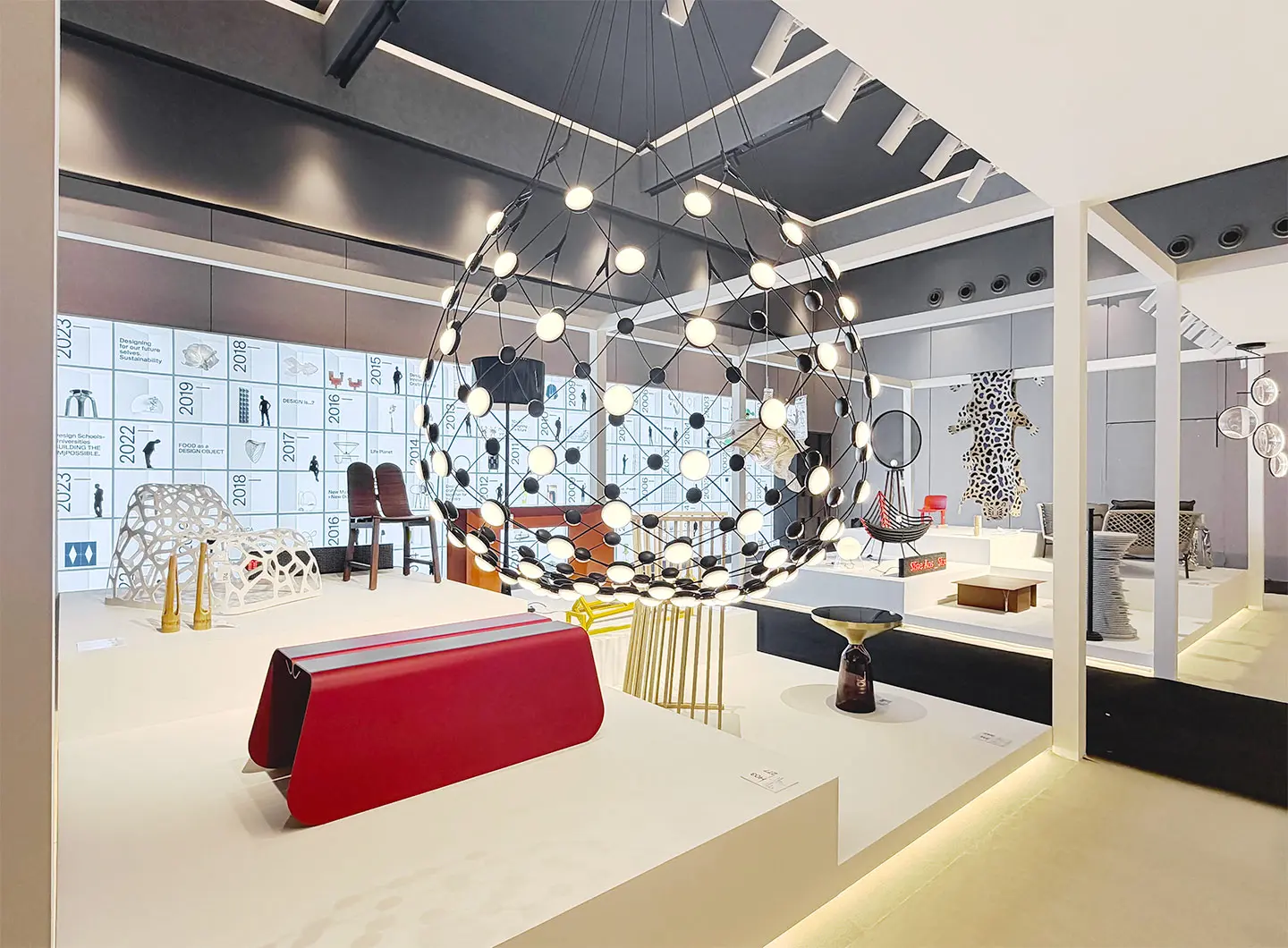 Salone2027前瞻：SaloneSatellite Collection首次亮相雅加达