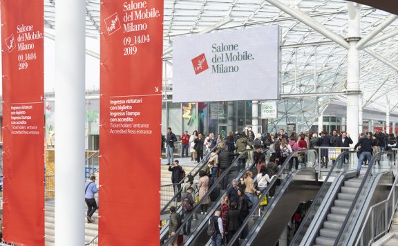 2020意大利米兰家具展-遇到突发情况的处理方式