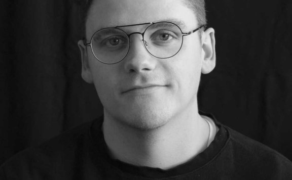 德国设计师Lukas Bazle通过功能性和趣味性来创造独特的产品