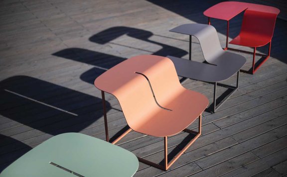 设计灵感来自于海洋魔鬼鱼的家具系列