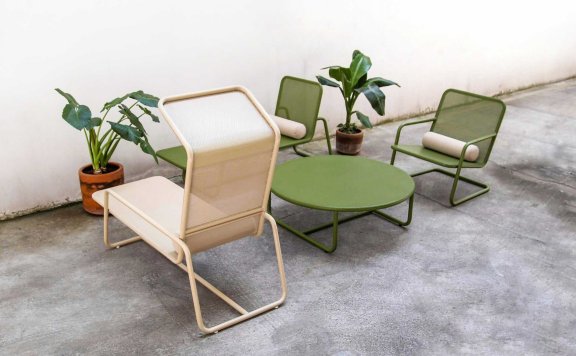 具有简单轮廓的露台家具由Christian Vivanco设计