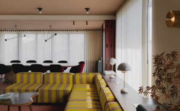 Daytrip为Clerkenwell的媒体公司设立了折衷办公室