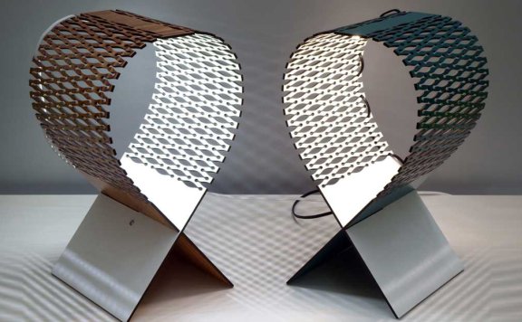 激光切割的木板弯曲形成的灯罩