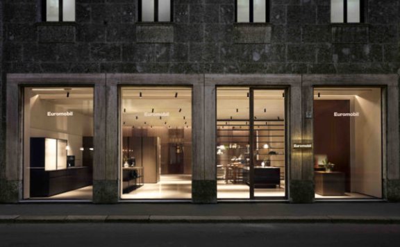 意大利厨房家具品牌:Euromobil在米兰开设第一家旗舰店