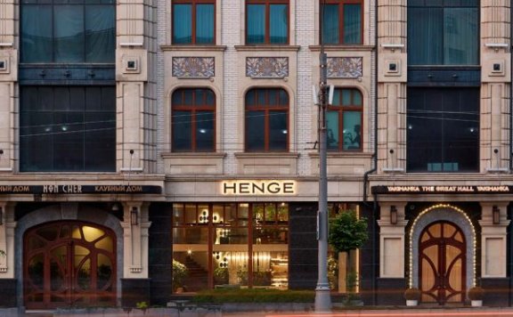 意大利家具品牌：Henge 在莫斯科开设首家单品牌展厅