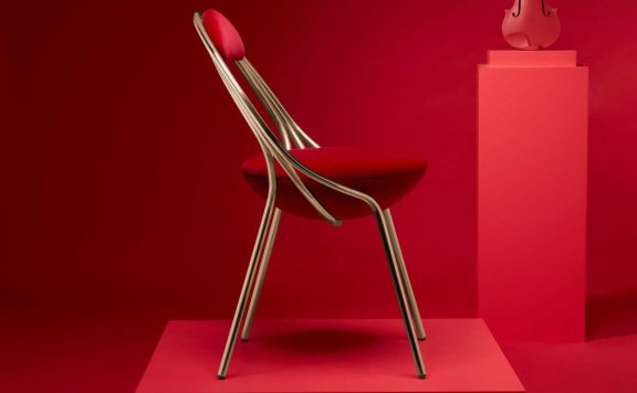 设计师Lee Broom以虚拟发布推出的Maestro椅子