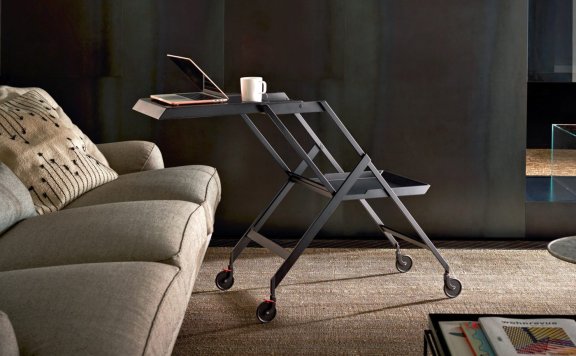 Alessi重新发行Richard Sapper的“杰作” Plico手推车