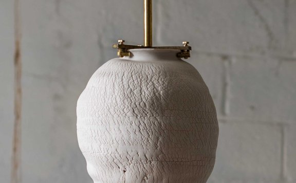 Jes Paone的沙漠之光类似用瓷器渲染的干涸的河床