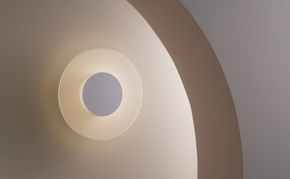 Astro的胶囊系列照明灯具