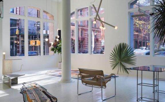 加拿大灯具品牌:Re-a.d新的Lambert&Fils纽约市展览厅