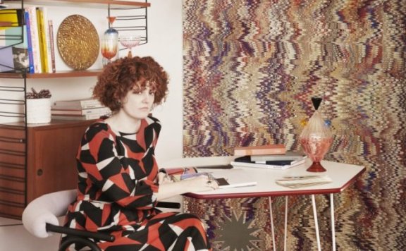 意大利墙纸品牌Wall&decò:Serena Confalonieri将主题翻译成迷人的壁纸