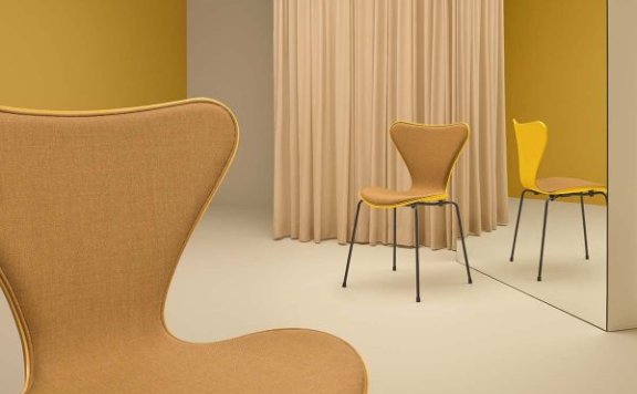 Carla Sozzani为标志性的Fritz Hansen设计的Series 7椅子