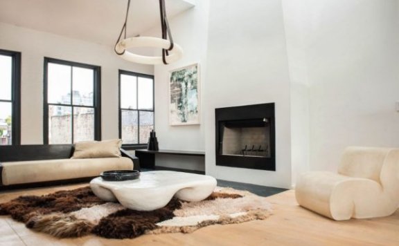 Philia画廊的首次举办展览First Times