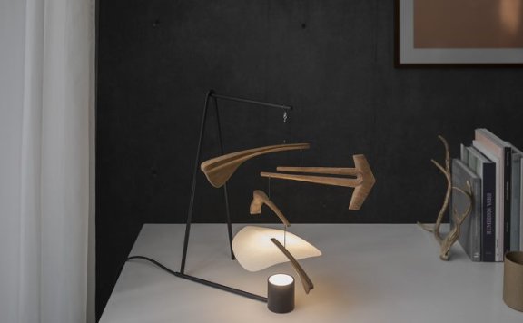 Óseo 照明是二合一的:动能雕塑 + 灯光