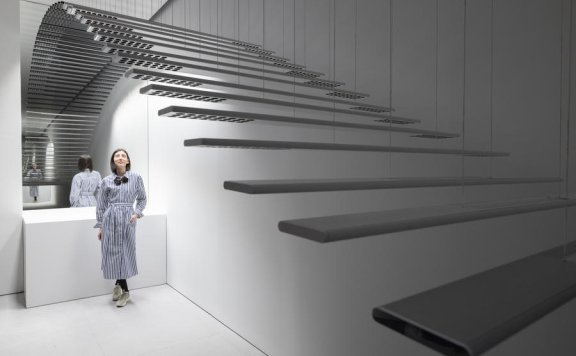 意大利米兰家具展-欧洲照明展（Euroluce）：创意之光照亮未来